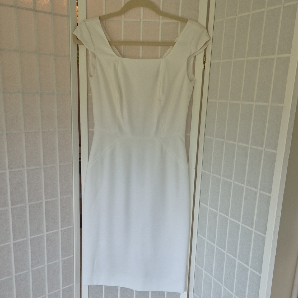 ANTONIO MELANI White Cap Sleeve Midi Dress - Picture 3 of 10